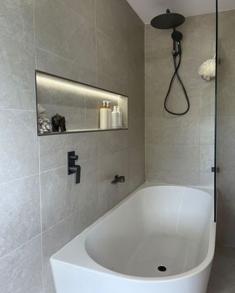 The Urbane II Bath/Shower Diverter lets you seamlessly switch between bath and shower with ease, bringing versatility to your daily routine.  📸: @jeplumbingsydney Bathtub Inspiration, Small Bathroom Solutions, Shower Over Bath, Double Towel Rail, Twin Shower, Laundry Tubs, Shower Diverter, Back To Wall Bath, Bath Shower Mixer