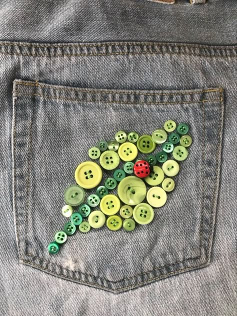 Clothes Modification, Button Clothes, Bottons Ideas Clothes, Sweet Magic, Denim Art, Upcycle Clothes Diy, Hand Embroidery Projects, Diy Creative Crafts, Sewing Class