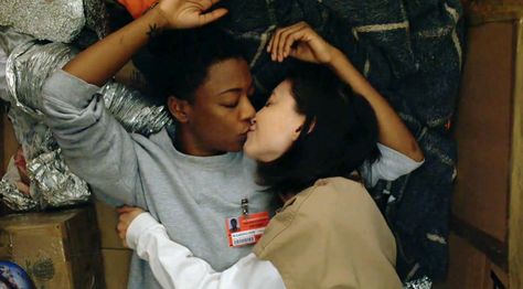 From Big Boo’s “big hetero hello” to Crazy Eye’s love poem for Piper, Orange Is the New Black isn’t short of iconic lesbian relationships and hilarious gay moments. To mark 10 years since the Emmy-winning series first burst onto Netflix in July 2013, we took a look back at the TV show’s best gay moments. […] The post Orange Is the New Black’s hottest lesbian relationships appeared first on PinkNews | Latest lesbian, gay, bi and trans news | LGBTQ+ news. Soso And Poussey, Poussey Washington, Female Libido, Laura Prepon, Honeymoon Phase, Olivia Newton, Crazy Eyes, Take Notes, Orange Is The New