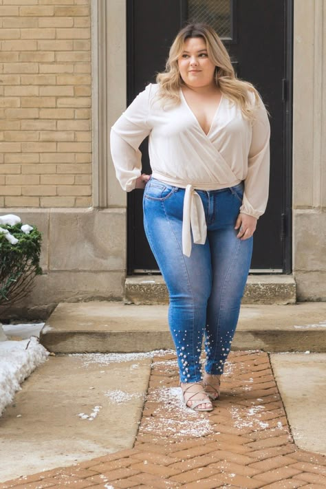 Curve Outfits, Fashion Nova Plus Size, Fashion Nova Curve, Plus Size Clothing Stores, Look Legging, Plus Zise, Fashion Nova Tops, Fashion Blogger Style, Look Plus Size