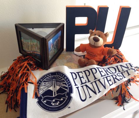 Pepperdine University. College centerpiece. Use an LED push light to light luminaire. Pepperdine Graduation Party, Pepperdine Aesthetic, Pepperdine University Aesthetic, Penn State Campus Aesthetic, Penn State University Aesthetic, Penn State University Campus, Pepperdine University, Trunk Party, Cali Life