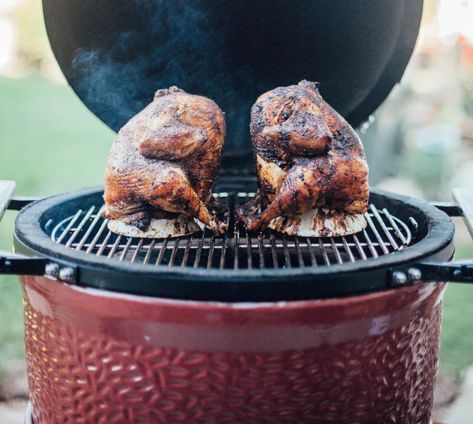 Serve up adventurous Beer Can Chicken with Kamado Joe's range of grills and versatile accessories. Create, elevate and inspire with Kamado Joe. Roasted Chicken Whole, Smoked Beef Short Ribs, Chicken Whole, Kamado Bbq, Can Chicken, Chicken Rub, Beer Can Chicken, Kamado Grill, Kamado Joe