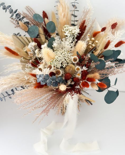 Western Wedding Bridesmaids, Terracotta Eucalyptus, Dried Flower Bouquet Wedding, Wedding Bridesmaid Flowers, Small Bridal Bouquets, Cascading Wedding Bouquets, Bouquet Bride, Bride And Bridesmaids, Rustic Wedding Bouquet