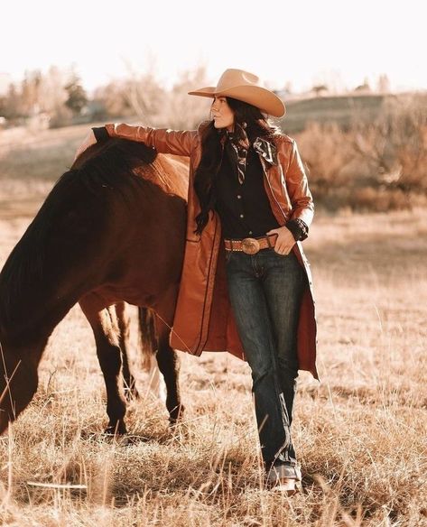 Faux Leather Trench Coat, Hippie Cowgirl, Outdoor Girls, Cowboy Girl, Cowgirl And Horse, Leather Trench, Cowgirl Outfits, Leather Trench Coat, Women Lifestyle