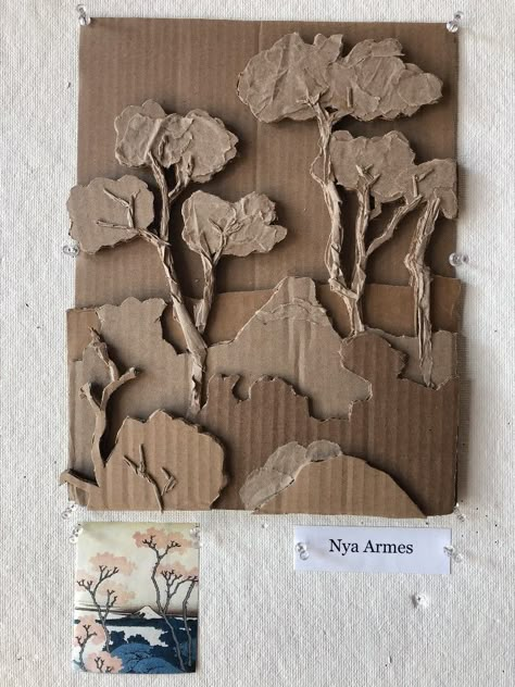 Cardboard Relief, Cardboard Sculpture, Cardboard Cutout, Cardboard Art, Relief Sculpture, Paper Towel Roll Crafts, School Art Projects, Middle School Art, Recycled Art