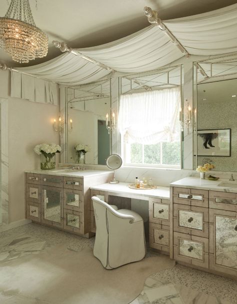 Hollywood Redux-17-1 Kindesign Transitional Bathroom, Luxe Interiors, Interior Design Magazine, Interiors Design, Traditional Architecture, Vanity Table, Beautiful Bathrooms, Interior Design Firms, Luxury Bathroom