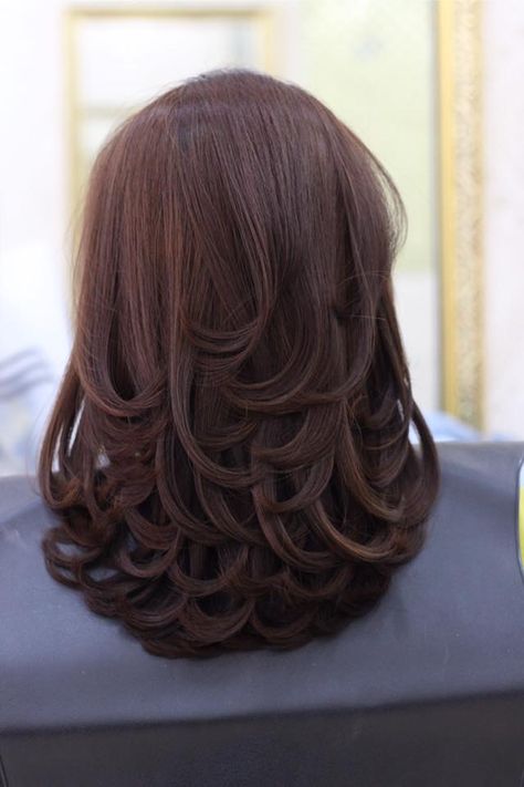 Hairstyle 2022, Balyage Hair, Sanggul Modern, Hair Style On Saree, New Hair Look, Peinados Hair Styles, New Hairstyles, Wavy Bob Hairstyles, Wavy Bob