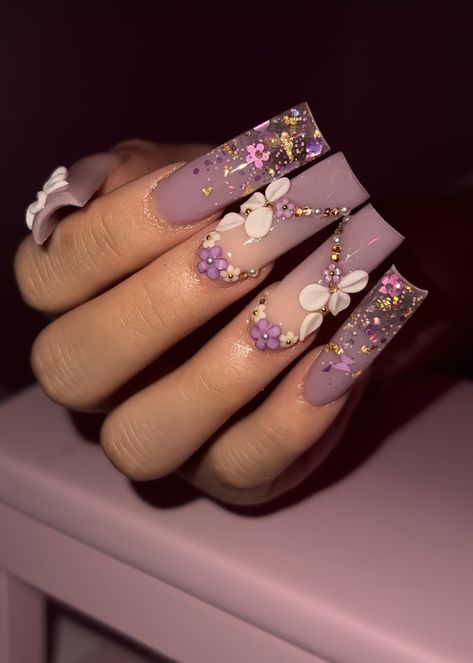 Repunzal Tangled Quince, Repunzal Nail Ideas, Purple Rapunzel Nails, Disney Rapunzel Nails, Gel X Nails Purple, Tangled Nails Ideas, Repunzle Nail Ideas, Rapunzel Themed Nails, Tangled Nails Acrylic