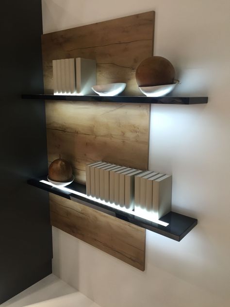 Diy Shelves Design, Floating Shelves Books, Floating Shelves With Lights, Floating Shelves Bedroom, Modern Floating Shelves, Floating Bookshelves, Floating Shelves Kitchen, Floating Shelves Bathroom, Wooden Floating Shelves