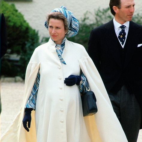 Pregnant Royals Through the Years Royals Pregnant, Pregnant Royals, Lady Sarah Chatto, 6 Months Pregnant, Sarah Ferguson, Duchess Of York, Princess Beatrice, Princess Eugenie, Princess Margaret