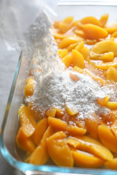 Peach Cobbler Recipe With Cake Mix, Can Peach Cobbler, Canned Peach Cobbler Recipe, Cake Mix Cobbler, Pumpkin Pecan Cobbler, Cobbler Recipes Easy, Easy Peach Cobbler, Easy Peach Cobbler Recipe, Cobbler Easy