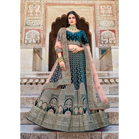 Blue Bridal Lehenga, Velvet Choli, Velvet Lehenga Choli, Raya Dress, Eid Dress, Velvet Lehenga, Black Lehenga, Bollywood Lehenga, Velvet Blouse