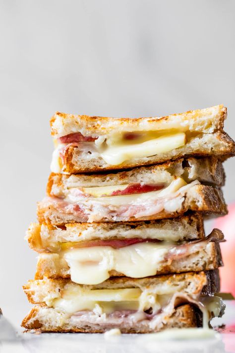 Brie Grilled Cheese - The Almond Eater Grilled Cheese Brie, Fancy Grilled Cheese Recipes, Stovetop Burgers, Brie Prosciutto, Brie Grilled Cheese, Prosciutto Sandwich, Brie Cheese Recipes, Gourmet Grilled Cheese Sandwich, Cheese Game