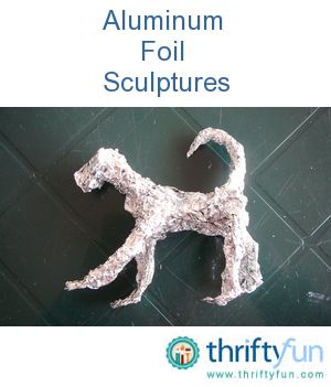 Children love making these sculptures and you can add more fun by encouraging them to make up a story using their efforts. The possibilities are endless. Foil Sculptures, Feuille Aluminium Art, Tin Foil Crafts, Foil Crafts, Aluminum Foil Crafts, Sculpture Art Projects, Aluminum Foil Art, Sculpture Lessons, 3rd Grade Art