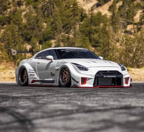 Gtr R36 Skyline, Gtr R35 Modified, Cars Wrapped, Nissan Skyline R35, Skyline R35, Car Obsession, Nissan Gtr Wallpapers, Nissan Gtr R34, Gtr Car