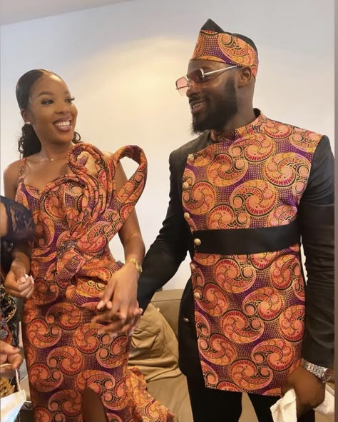 African Inspired Wedding, Couples African Outfits, African Bridal Dress, African Traditional Wear, African Wedding Attire, African Wear Styles For Men, Traditional Wedding Attire, African Traditional Wedding, African Print Dress Designs