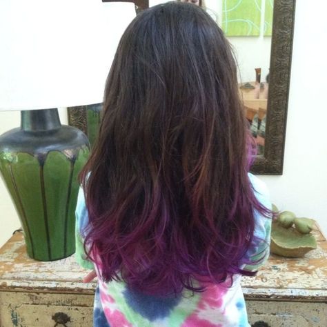 Lavender Dip Dye On Brown Hair | Brown Hair With Purple Dip Dye Purple dip dye Undercolor Hair, Brown And Pink Hair, Purple Brown Hair, Purple Dip Dye, Dipped Hair, Dyed Tips, Purple Tips, Dyed Hair Pastel, Dyed Hair Purple