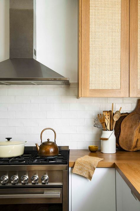 An earthy and eclectic cottage on Sydney's North Shore | Home Beautiful Wooden Benchtop Kitchen, Wooden Benchtop, Timber Benchtop, Organize Kitchen, Timber Kitchen, Kitchens Ideas, Brick Look Tile, Kitchen Benchtops, Eclectic Cottage