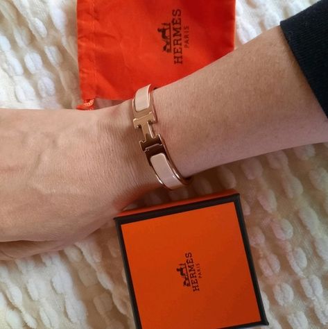 Hermes click clack H bracelet size PM Hermes Click H, Click H Bracelet Hermes, Hermes Jewelry Bracelet, H Bracelet, Hermes Bracelet, Expensive Jewelry Luxury, Hermes Jewelry, Jewelry Luxury, Expensive Jewelry