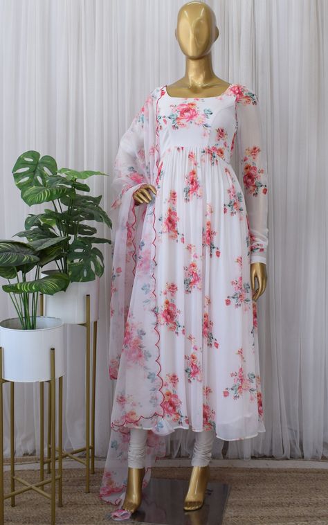 Beautiful Anarkali suits by Label Kanupriya Shop now on www.labelkanupriya.com E-mail us your queries on labelkanupriya@gmail.com #anarkali #gotapatti #handwork #designersuit #redanarkali Indian Clothes Women, Pink Anarkali Suits, Anarkali Patterns, Beautiful Anarkali, Organza Kurta, Floral Anarkali, Red Anarkali, Georgette Kurta, Indian Dresses For Women