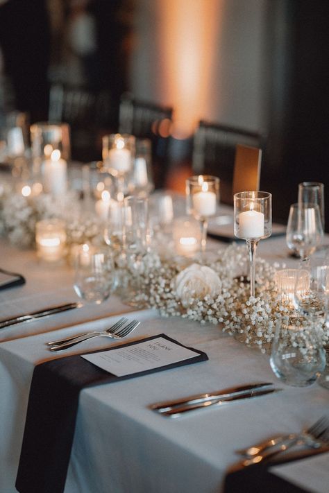 Centerpieces Wedding Candles And Flowers, Baby's Breath Wedding Table Decor, Wedding Ideas Minimal, Wedding Minimalist Table Decor, Modern Wedding Decor Black And White, Isle Lanterns Wedding, Babies Breath Candle Centerpiece, Wedding Family Table Decor, Simple Timeless Wedding Decor