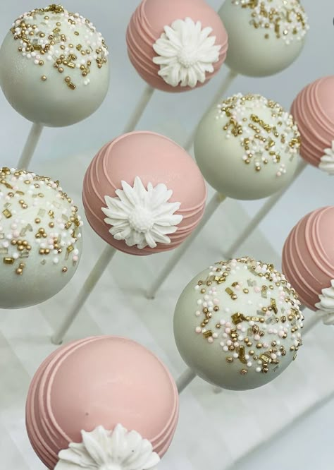 Cake Pops Bridal Shower Display, Boho Birthday Treats, Dusty Pink Cake Pops, Cake Pops Baby Shower Neutral, Boho Cake Pops Ideas, Fancy Cake Pops Ideas, Pink Cake Pops Ideas, Pink Cake Pops Birthday, Cakepop Design Ideas