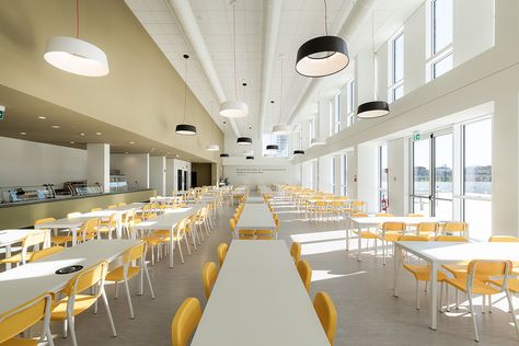 Kota Masa Depan, Canteen Design, Cafeteria Design, School Building Design, Campus Design, School Interior, School Cafeteria, Hospital Interior Design, Indoor Design