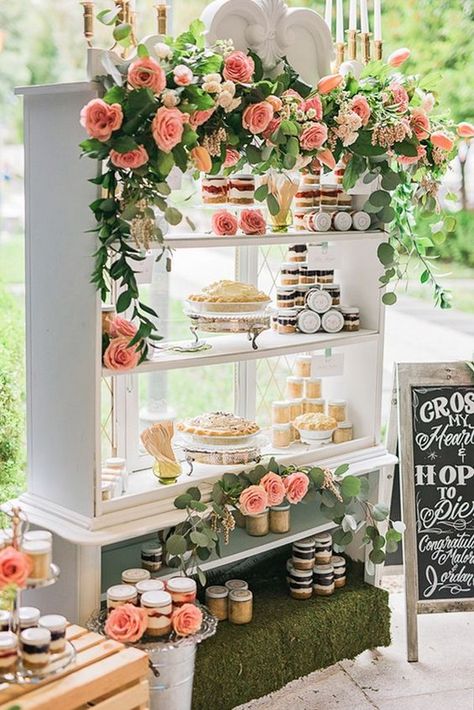 Dessert Display Wedding, Bride Ring, Cheesecake Chocolate, Wedding Garland, Fruit Decorations, Wedding Dessert Table, Wedding Dessert, White Bride, Dessert Display