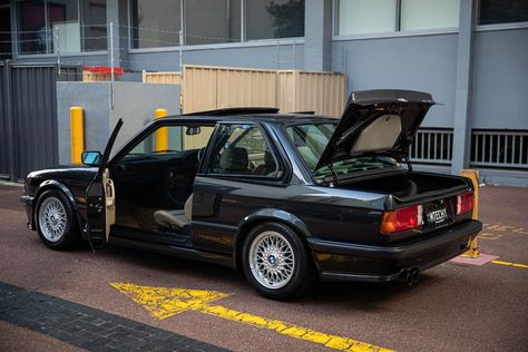 Bmw E30 325, Bmw E30 Coupe, 325i E30, E30 Bmw, Sport Model, Bmw Classic Cars, Chevy Express, Bmw 325i, Bmw Classic