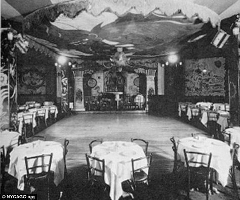 Connie's Inn, pictured, booked jazz acts like Louis Armstrong, Fats Waller, and Fletcher Henderson 1920s Aesthetic, 1920s Speakeasy, 1920s Jazz, Speakeasy Party, Rhapsody In Blue, Cotton Club, Jazz Club, Jazz Age, Come Undone