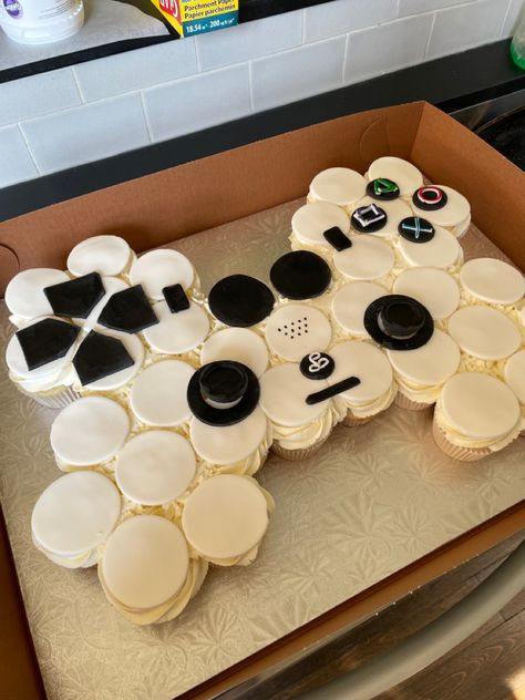 Xbox Controller Cupcake Cake, Controller Cupcake Cake, Game Controller Cake, Controller Cake, Gamer Party, 10 Birthday Cake, 10 Birthday, Playstation Controller, Xbox Controller