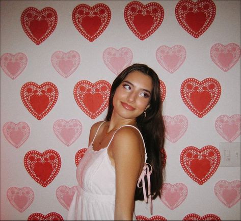 Valentines Inspo Pics, Galentines Party Photoshoot, Galantines Day Party Ideas, Valentines Photo Wall, Valentine’s Day With Friends, Vday Instagram Posts, Valentines Ig Post, Galantines Day Photoshoot, Valentine Party Outfit