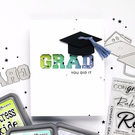 Mft Graduation Cap Ideas, Money Card, Student Travel, Frame Card, Money Cards, Mft Stamps, Shaker Cards, Graduation Cards, How To Show Love