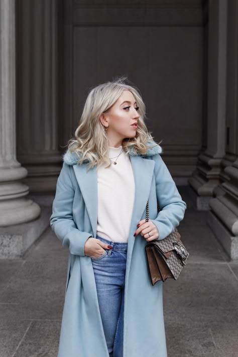 Blue Winter Outfits For Women, Light Blue Coat Outfit Winter, Light Blue Trench Coat Outfit, Blue Coats For Women, Blue Coat Outfits For Women, Baby Blue Coat Outfit, Icy Blue Outfit, Light Blue Coat Outfit, Blue Winter Outfit