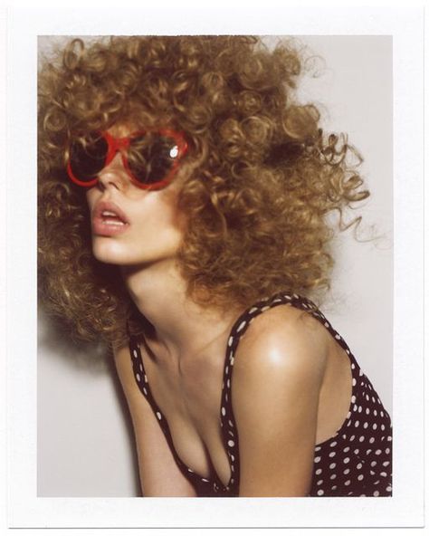 Couture Coif Editorials 70s Hair And Makeup, Summer Beach Hair, Beach Braids, Volume Curls, 70s Hair, Vogue Editorial, Editorial Hair, Curly Girl, Beach Hair