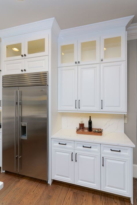 𝙐𝙥𝙥𝙚𝙧 𝙎𝙩𝙖𝙘𝙠𝙚𝙙 𝘾𝙖𝙗𝙞𝙣𝙚𝙩𝙨 - Adding stacked upper cabinets on top of existing cabinets have many advantages:⁠ ☞ Provides extra storage space⁠ ☞ Draws the eyes up, giving the illusion of a larger space⁠ ☞ Cost-effective, adding value to what is already there⁠ ☞ Increase home value 🏠️⁠ ⁠ ⁠ ⁠ #upperstackedcabinets #ceilingcabinets #kitchencabinets #designtips #beforeandafter #kitchenbeforeandafter #kitchenremodel #Kitchenreno Adding Upper Cabinets To Existing, Adding Cabinets Above Cabinets, Stacked Upper Cabinets, Staggered Kitchen Cabinets, Cabinet Above Sink, Stacked Cabinets, Kitchen 2025, Increase Home Value, Tall Kitchen Cabinets