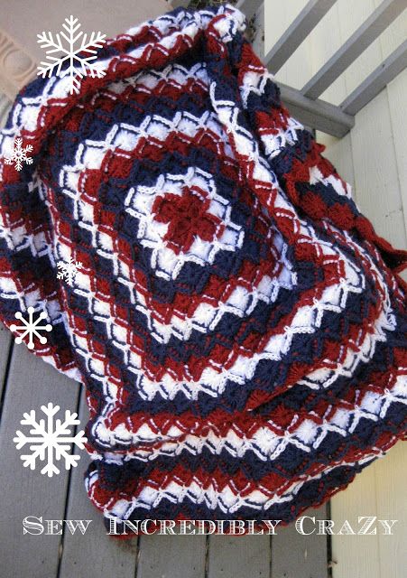 Bavarian Crochet - Red, White, and Blue Americana Crochet, Patriotic Crochet, Blue Crochet Blanket, Disney Movie Up, Bavarian Crochet, A View To A Kill, Vintage Crochet Dresses, Crocheted Afghans, Blankets Crochet