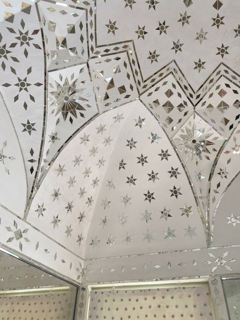 Celestial Room Decor, Mirrored Ceiling, Luxury Future, Mosaic Ceiling, Dream Apartments, Domed Ceiling, Celestial Room, Museum Of Islamic Art, Doris Duke