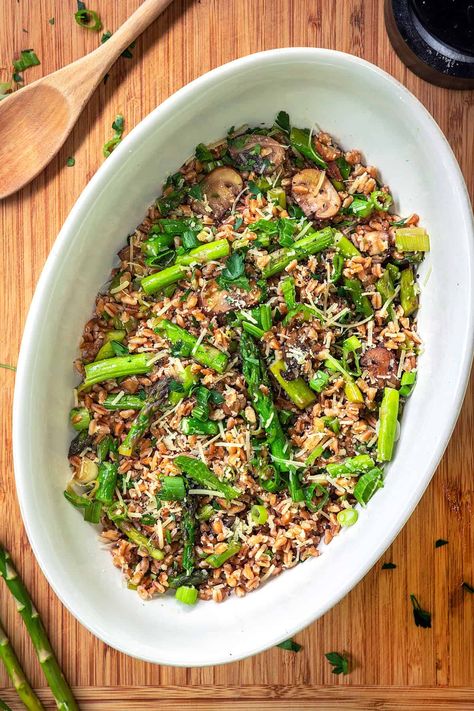 Easy Farro Salad with Asparagus and Mushrooms Salad With Asparagus, Roasted Corn Salad, Asparagus And Mushrooms, English Peas, Red Wine Vinaigrette, Seasonal Salad, Farro Salad, Asparagus Salad, Cremini Mushrooms