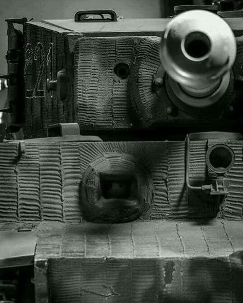 Tiger Tank Wallpaper, Mg 34, Tank Wallpaper, Dont Play, Tiger Ii, Tiger Tank, Ferdinand Porsche, Ww2 Tanks, German Tanks