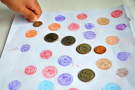 These money activities are so fun kids won't realize they're learning! 17 activities that teach kids how to differentiate coins and add & subtract money. Money Activities For Kids, How To Clean Coins, Creation Activities, Art And Math, Money Creation, Coin Crafts, Teaching Money, Money Activities, Cool Experiments