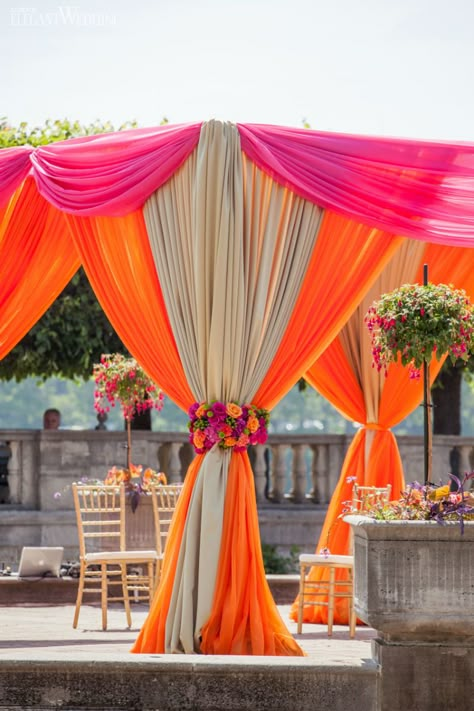 Colorful Indian Wedding, India Party Decorations, Wedding Altar Decorations, Wedding Venues Ontario, Gold Reception, Orange Wedding Themes, Mehendi Decor Ideas, Orange And Pink Wedding, Indian Theme