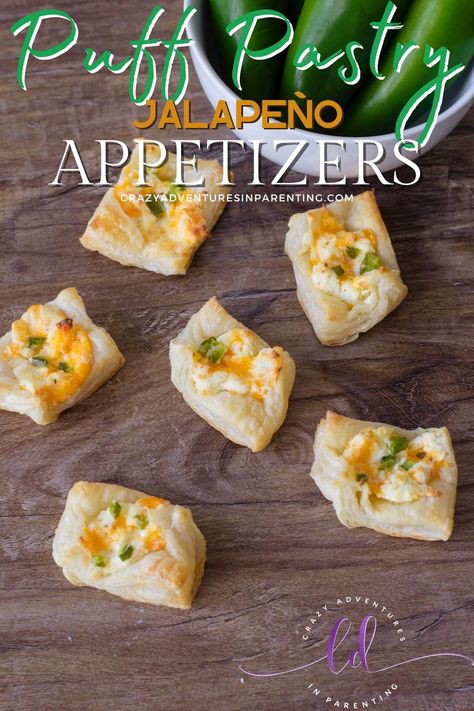 Jalapeno Popper Puff Pastry, Jalapeno Puff Pastry, Puff Pastry Jalapeno Poppers, Appetizer Puff Pastry, Jalapeno Appetizers, Appetizer Cream Cheese, Popper Recipes, Jalapeno Appetizer, Cream Cheese Puff Pastry