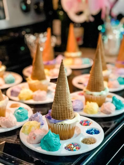 Unicorn Birthday Party Cake, Unicorn Birthday Party Ideas, Unicorn Party Food, Rainbow Unicorn Birthday Party, Unicorn Birthday Party Decorations, Rainbow Unicorn Party, Unicorn Themed Birthday Party, 5th Birthday Party Ideas, Rainbow Unicorn Birthday