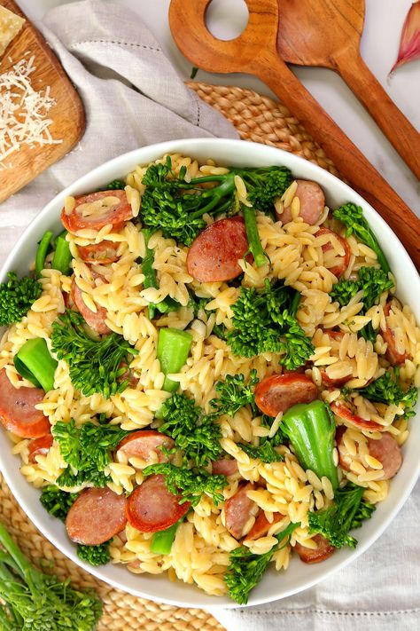 Orzo Healthy, Turkey Kielbasa Recipes, Turkey Sausage Pasta, Sausage Orzo, Turkey Sausage Recipes, Sausage Dinner, Kielbasa Recipes, White Bean Salad, Orzo Recipes