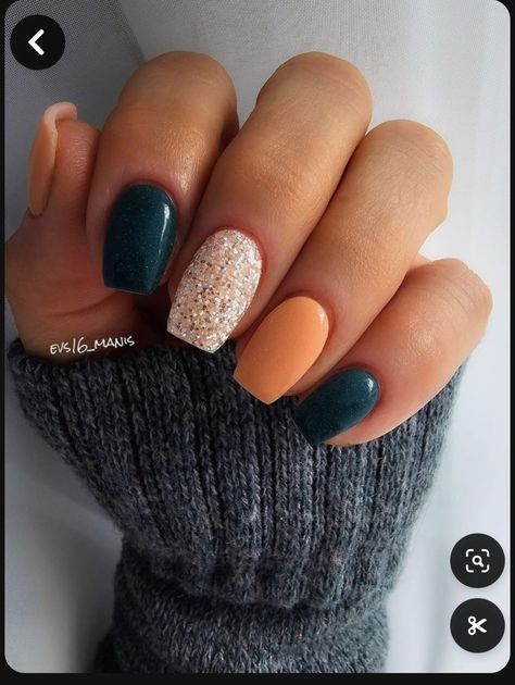 One Color Design Nails, Fall Nails Ideas September, October Nail Inspo 2023, Fall Nails Teal And Orange, Dip Powder With Designs, Fall Modern Nails, Orange And Green Nails Ideas, Matte Glitter Acrylic Nails, Fall Inspired Pedicure