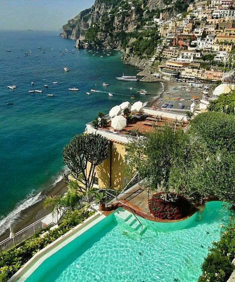 Hotel Marincanto in Positano - Italy Photography by @loucosporviagem Hotel Marincanto, Magical Photography, Dream Hotels, Positano Italy, Italy Holidays, Italy Photography, Exotic Places, Hotel Stay, Italy Photo