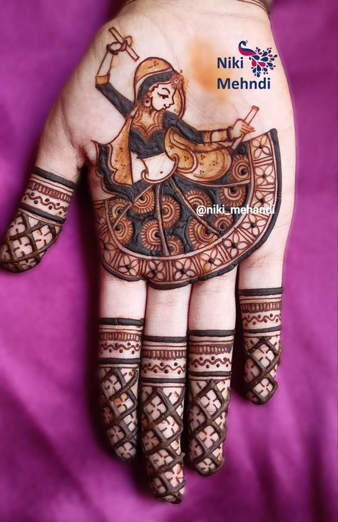 Navaratri Mehendi Designs, Navratri Mehndi Design Latest, Navratri Mehendi, Navratri Mehndi Design, Beautiful Arabic Mehndi Designs, Mehndi Mehndi, Circle Mehndi, Mehndi Designs 2018, Krishna Drawing