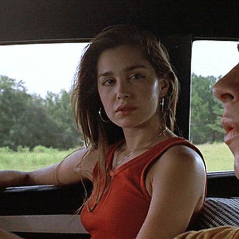 Gina Philips in JEEPERS CREEPERS Gina Philips 90s, Jeepers Creepers Pfp, Gina Philips Jeepers Creepers, Trisha Jenner Jeepers Creepers, Gina Philips, Gina Phillips Jeepers Creepers, Trish Jenner Jeepers Creepers, Jeepers Creepers License Plate, Gina Phillips