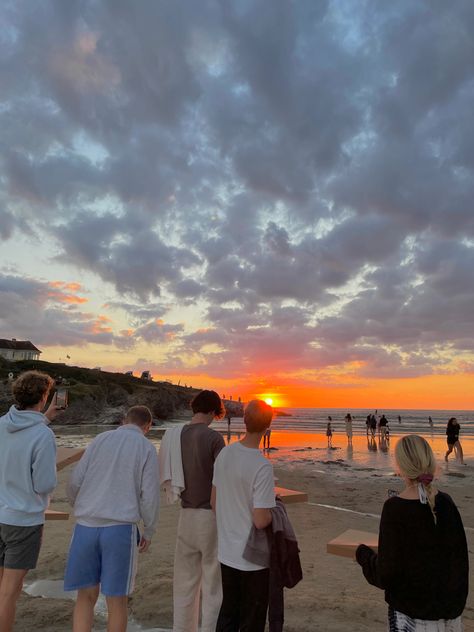 polzeath cornwall sunset summer beach Cornwall Beach Aesthetic, Summer In Cornwall, Uk Beach Aesthetic, England Summer Aesthetic, Cornwall Aesthetic, Cornish Summer, Polzeath Cornwall, Cornwall Summer, Cornwall Lifestyle